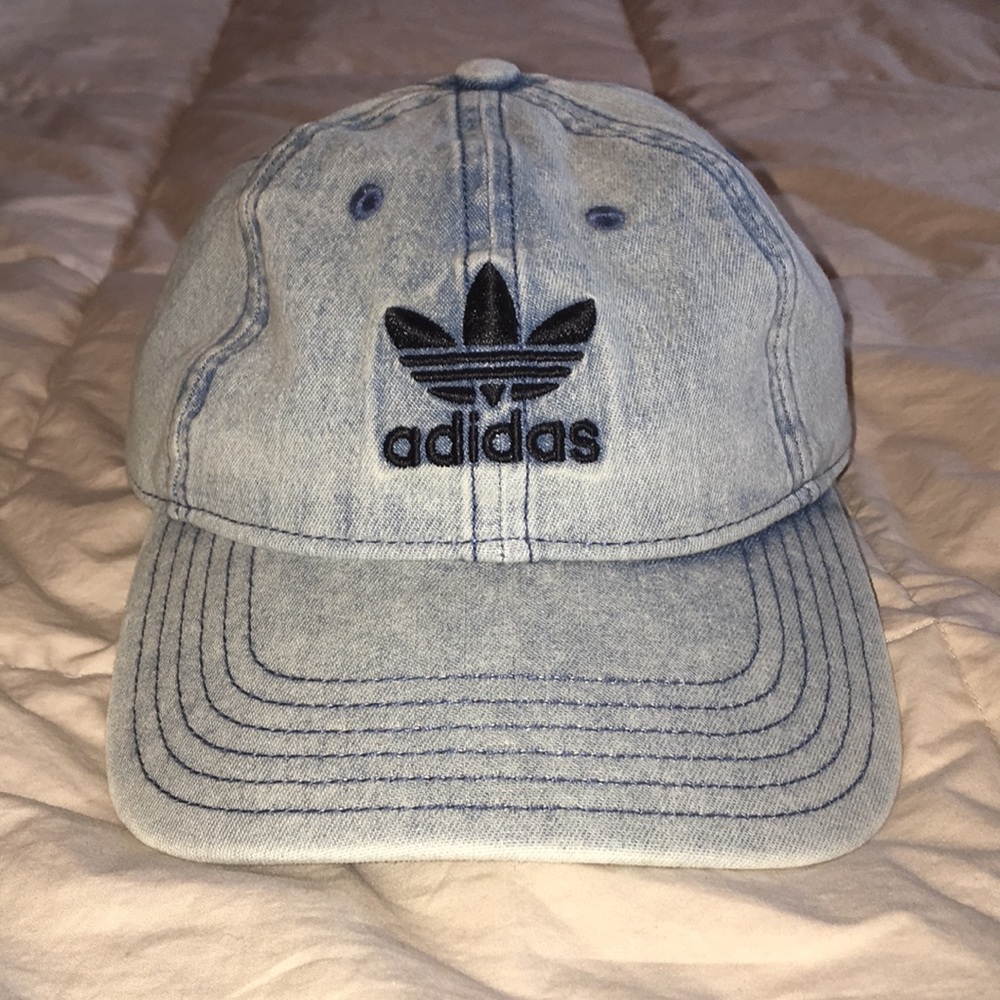 Adidas Original Relaxed Strapback Baseball Cap
